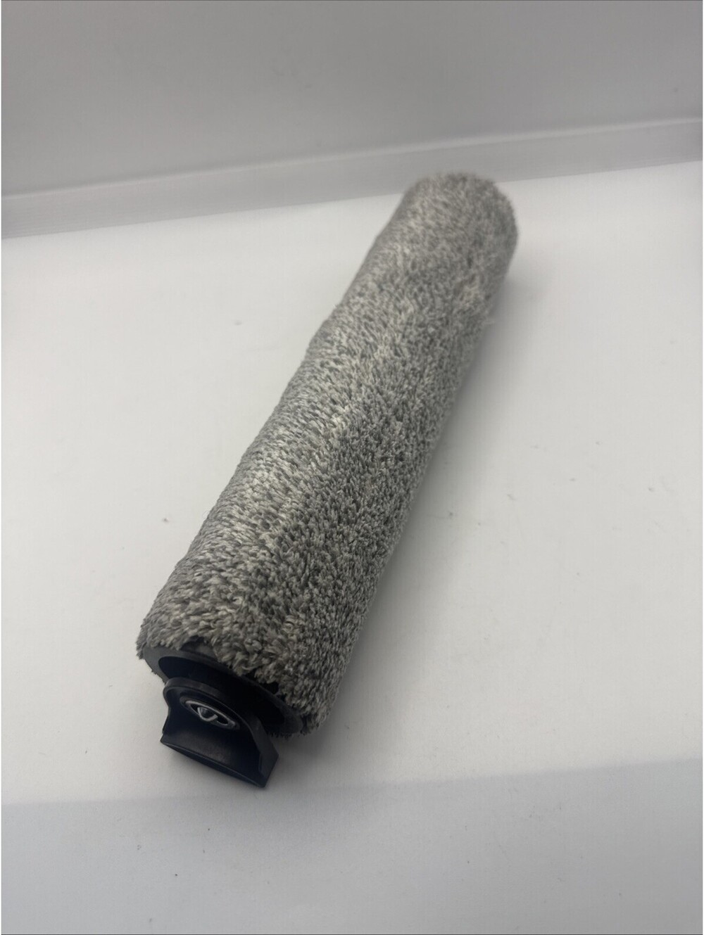Tineco  Brush Roll OEM FW010100US